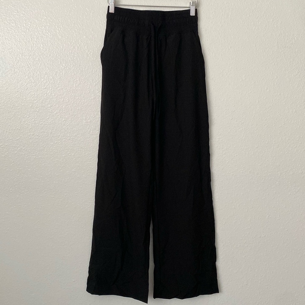 Albion XS Tall Audrey Trousers in Black - Picture 5 of 11